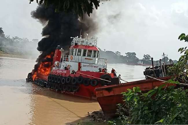 1 ABK Tewas Saat Kapal Tugboat Terbakar di Perairan Jambi