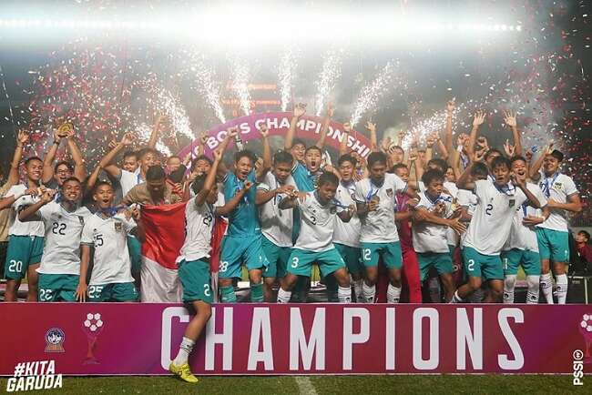 Indonesia Juara, Iqbal Gwijangge Pemain Terbaik Piala AFF U-16 2022