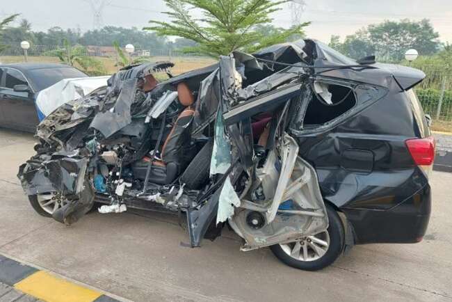 Ayah Wagub Jatim Emil Dardak Tewas Kecelakaan