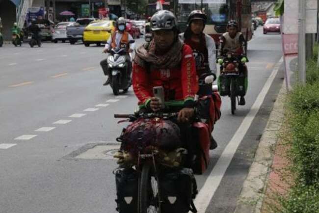 Gowes ke Mekkah, Tiga Pesepeda Indonesia Singgah di Bangkok