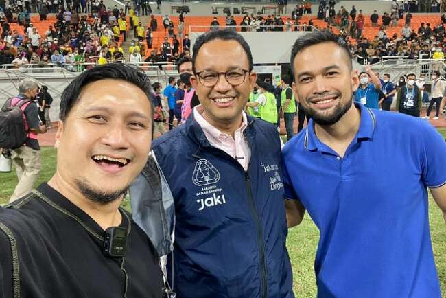 Arie Untung Sambut Antusias Sholat Idulfitri di Jakarta International Stadium