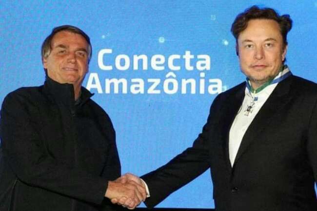 Elon Musk Pakai Jas Saat Bertemu Presiden Brazil Jair Bolsonaro