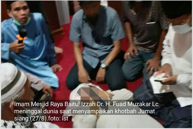 Imam Mesjid Baitul Izzah Meninggal Dunia Saat Khotbah Jumat