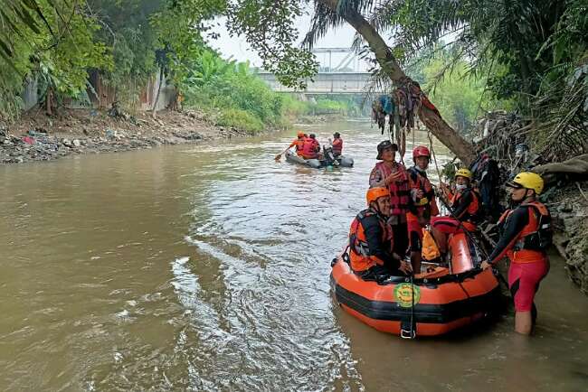 Dilempar Ibunya ke Sungai Denai, Bocah Humaira Putri Belum Ditemukan