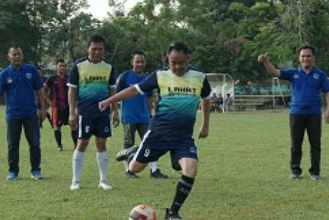 Cahaya United FC Dibuka Bupati Lahat