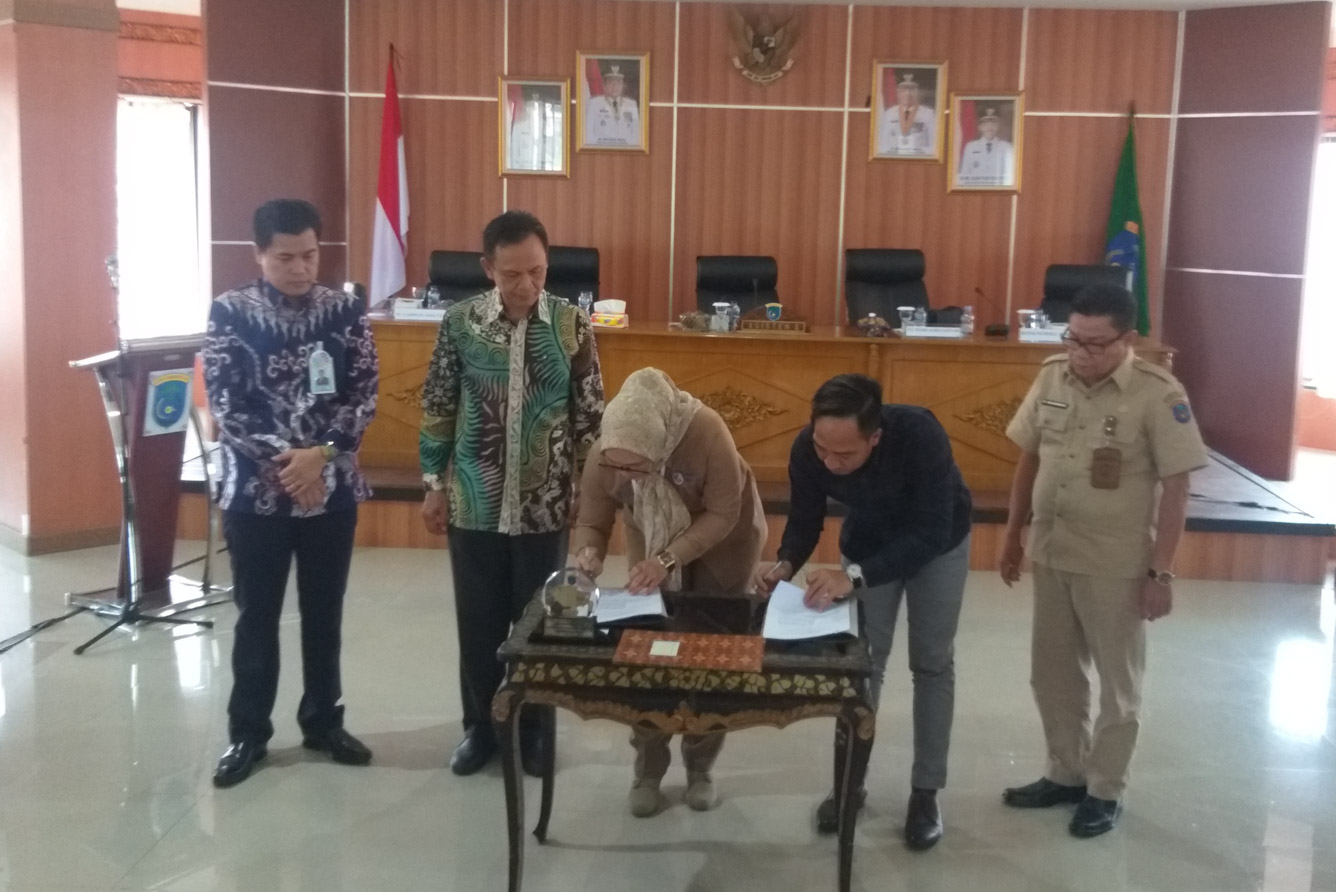 Jaga Ketersedian Pupuk dan Alat Pertanian, Perumda Bende Seguguk MoU dengan PT Pusri Agro Lestari