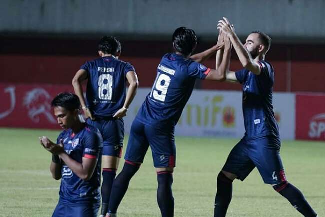 Lanjutkan Tren Positif, Arema FC Sukses Taklukkan Persiraja