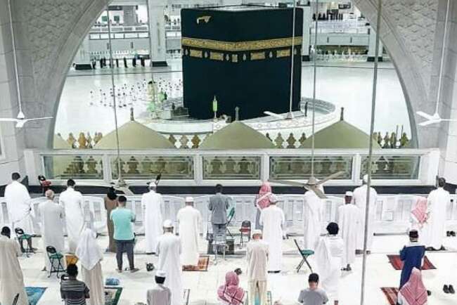 Umrah Dibuka 12 Desember, Baca Ini Syaratnya…