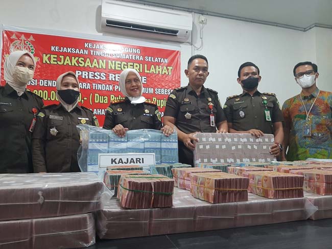 Kasasi Dikabulkan MA, Jaksa Eksekusi Denda Perusahaan Tambang Rp20 Miliar