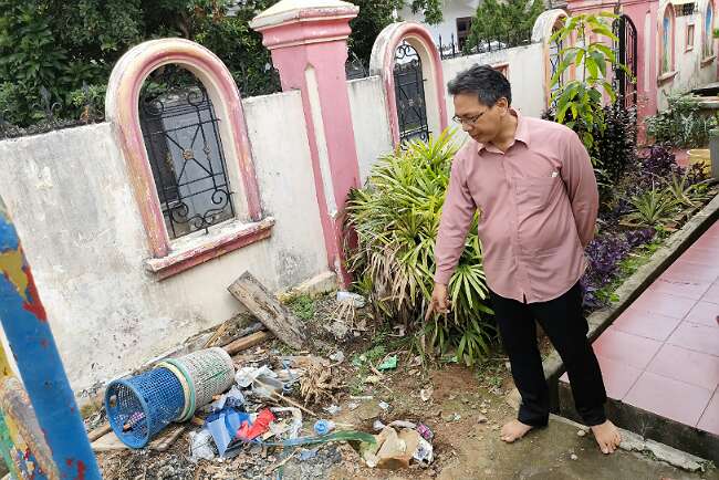 Terekam CCTV, Arena Permainan Mangkok Putar Disikat Maling