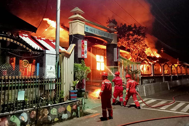 Ruang Guru SMPN 1 Prabumulih Ikut Terbakar, Berkas Penting Ludes