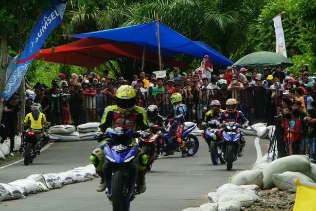 Muara Enim Moncer di Road Race